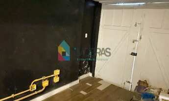 Imagem 7: BOTAFOGO!! CASA DUPLEX , 7 QUARTOS, 4 BANHEIROS SOCIAIS, 1 BANHEIRO DE SERVIÇO. PISO EM CE