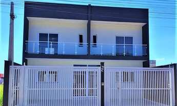 Imagem 2: Apartamento térreo à venda, com 02 suítes e banheiro social, localizado no Portal Ville Pr