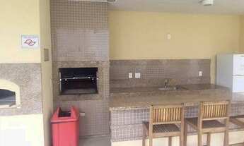 Imagem 2: Apartamento 2 dormitórios 1 suíte, tem closet, 2 vagas fixas. Imóvel acabado com armários