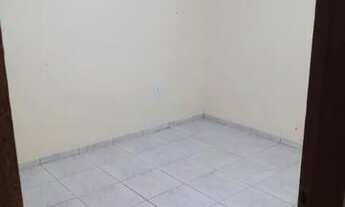 Imagem 4: Aluga-se kitnet Casa com 1 dormitório