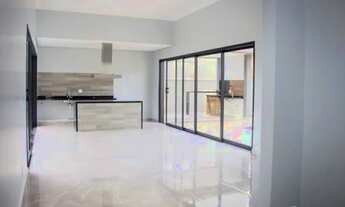 Imagem 2: Casa térrea com 3 suítes à venda em condomínio