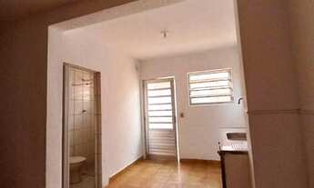 Imagem 5: Casa com 1 dormitório para alugar, 40 m² por R$ 950,00/mês - Centro - Diadema/SP