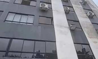 Imagem 3: Apartamento para Venda em Salvador, Imbuí, 3 dormitórios, 1 suíte, 3 banheiros, 1 vaga