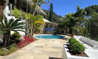 Imagem 2: Casa de Alto Padrão no Morin, 600 m² - Petrópolis, RJ