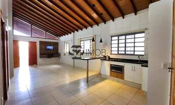 Imagem: Casa à venda, 3 quartos, 1 suíte, 4 vagas