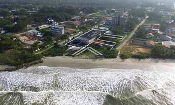 Imagem 2: Área de 3.240 m² com barracão à venda, localizado no bairro Bamerindus - Itapoá SC