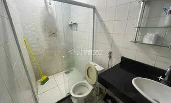 Imagem 5: Casa de rua - Sobrado / Residencial / Catete