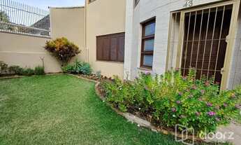 Imagem 2: Imóvel na Professor Abílio Azambuja com 3 dormitórios e 318m²