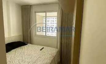 Imagem 4: Apartamento mobiliado com 1 quarto, suíte e closet e com vranda e vaga de garagem para alu