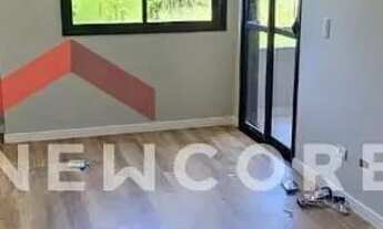 Imagem 4: Sobrado em Rua Walace Landal - Santa Cândida - Curitiba/PR