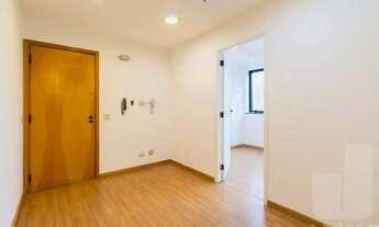 Imagem 4: Conjunto comercial em prédio imponente em localização estratégica no bairro de Higienópoli