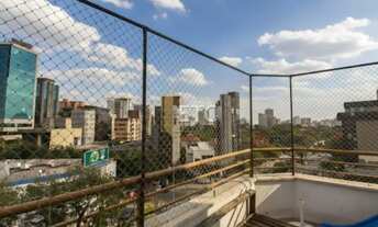 Imagem 2: Cobertura com ótima localização e posição solar