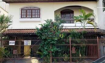 Imagem 2: Casa no centro de São Gonçalo