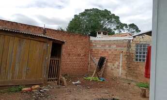 Imagem 7: Casa a venda no centro de quitandinha PR