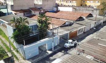 Imagem 2: Casa para venda em Vila Mazzei com 3 quartos, sendo 1 suíte , 200m²