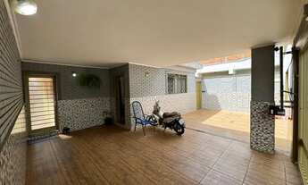 Imagem: Casa 03 Quartos - 01 Suíte - Portão Eletrônico