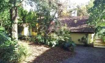 Imagem 2: Casa para Venda - 450m², 5 dormitórios, sendo 1 suites, Glória