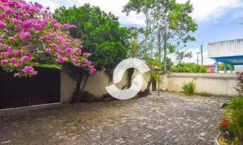 Imagem 3: Casa com 5 dormitórios à venda, 340 m² por R$ 885.000,00 - Itaipu - Niterói/RJ