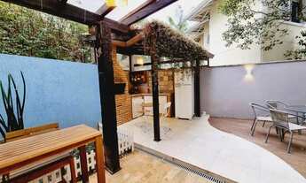 Imagem 2: Casa de condomínio para venda tem 274 metros quadrados com 3 quartos