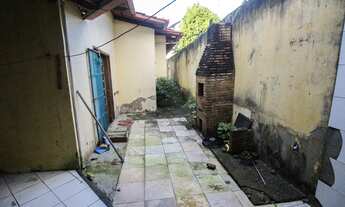 Imagem 5: Casa residencial com 3 suítes sendo 1 reversível, dependência completa, 2 vagas, churrasqu