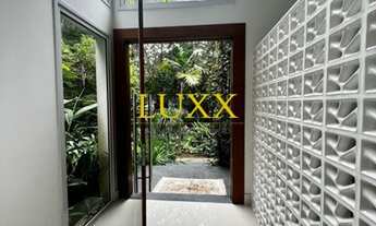 Imagem 2: JUNDIAÍ - Casa Padrão - CAXAMBU