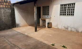 Imagem 7: Casa em condomínio fechado em Valparaiso-GO com ótimo preço. aceita financiamento