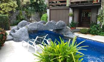 Imagem 3: Casa de condomínio para venda possui 883 metros quadrados com 4 quartos em Itaipu - Niteró