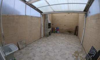 Imagem 7: Locação/Venda - Ótima casa 2 dormitórios, móveis planejados, quintal c/ churrasqueira - Co