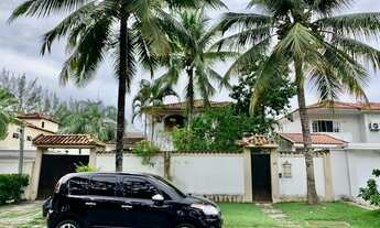 Imagem 4: Casarão antiga Casa com 4 dormitórios