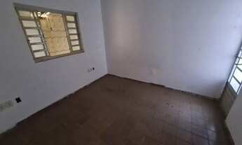 Imagem: Casa para venda tem 180 metros quadrados