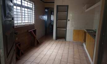 Imagem 4: Casa em Pitimbu - Terreno grande - Bem localizado - Saída para duas ruas