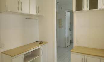 Imagem 3: LINDO APARTAMENTO , ALTO PADRÃO, 1 por andar, 3 Suítes uma com Hidro, Repleto de armários