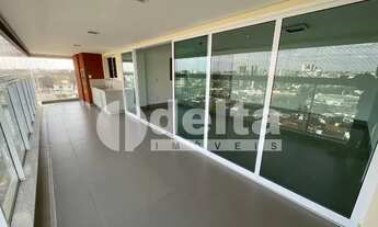 Imagem 4: Apartamento para aluguel, 3 quartos, 3 suítes, 3 vagas, Tabajaras - Uberlândia/MG