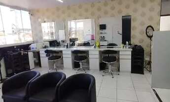 Imagem 3: Vendo Salão de Beleza Completo com Localização Privilegiada!