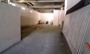 Imagem 2: Galpão 400 m2 Galpão / depósito com 5 vagas na garagem