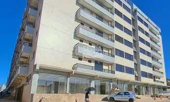 Imagem 3: Apartamento no melhor prédio da região, 2 quartos, suíte, garagem, porcelanato, armários