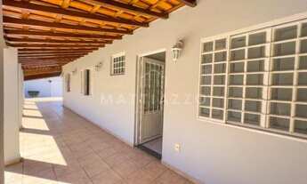 Imagem: LIMEIRA - Casa Padrão - Parque Egisto Ragazzo