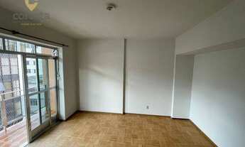 Imagem 2: Apartamento com 2 dormitórios para alugar, 70 m² por R$ 2.000,00/mês - Centro - Nova Fribu