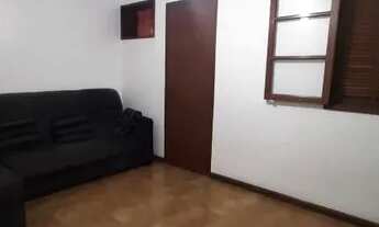 Imagem 2: Casa para aluguel e venda possui 280 metros quadrados com 5 quartos