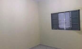 Imagem 2: Casa com 3 dormitórios - venda por R$ 480.000,00 ou aluguel por R$ 2.200,00/mês - Cidade M