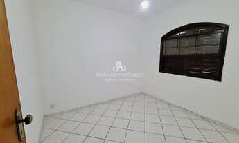 Imagem 6: Casa Duplex de esquina - 2 quartos quintal