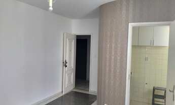 Imagem 5: Apartamento para aluguel possui 46 metros quadrados com 1 quarto em Costa Azul - Salvador