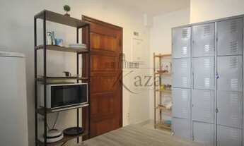 Imagem 7: Casa de Rua Fechada - 3 Dormitórios - Com 3 Pavimentos- 300 m2