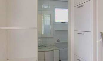 Imagem 4: Apartamento todo mobiliado com 1 suíte, varanda e vaga nas Perdizes