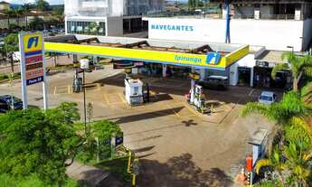 Imagem: Venda de Casa tem 450 metros quadrados com