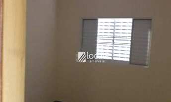 Imagem 5: Casa com 3 dormitórios para alugar, 85 m² por R$ 1.400,00/mês - Loteamento Jorge Rodrigues