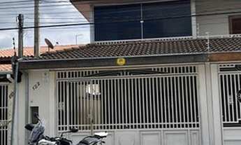 Imagem 2: Sobrado para aluguel tem 110 metros quadrados com 3 quartos