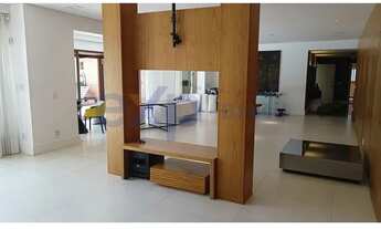 Imagem 2: Elegante casa com 8 Quartos e 7 banheiros à Venda, 685 m² por R$ 8.990.000