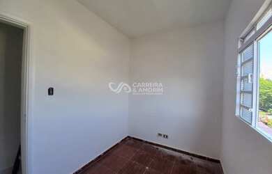 Imagem 4: ALUGO SOBRADO, 3 DORMITÓRIOS, 2 SALAS, 3 BANHEIROS, QUINTAL, ÁREA PARA CHURRASQUEIRA. 2 VA