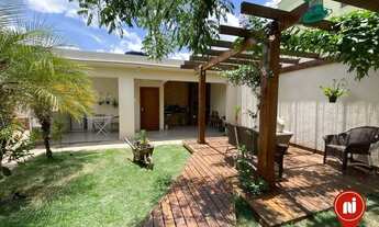 Imagem 2: Casa com 5 dormitórios à venda, 220 m² por R$ 1.600.000 - Santa Rosa - Sarzedo/MG
